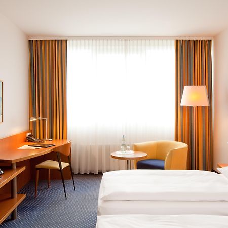 Vienna House By Wyndham Baltic Stralsund Hotel Kültér fotó