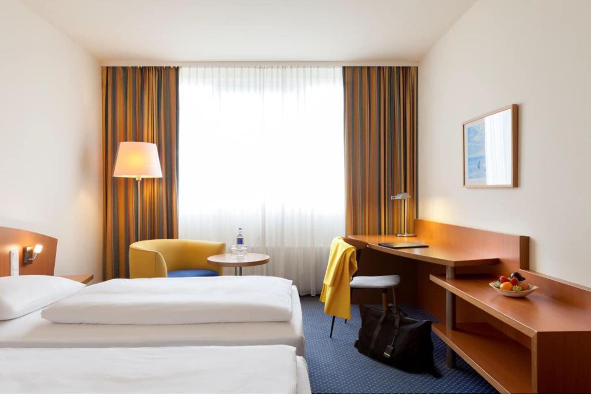 Vienna House By Wyndham Baltic Stralsund Hotel Kültér fotó